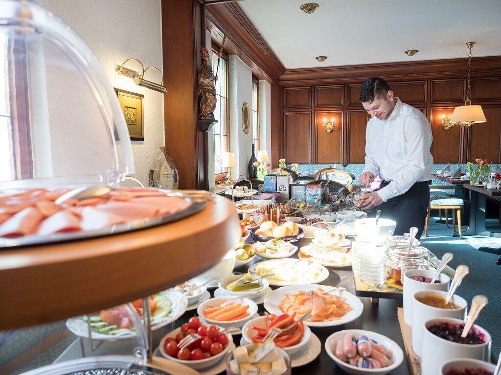 Restaurant Krehl's Linde Hotel 3*
